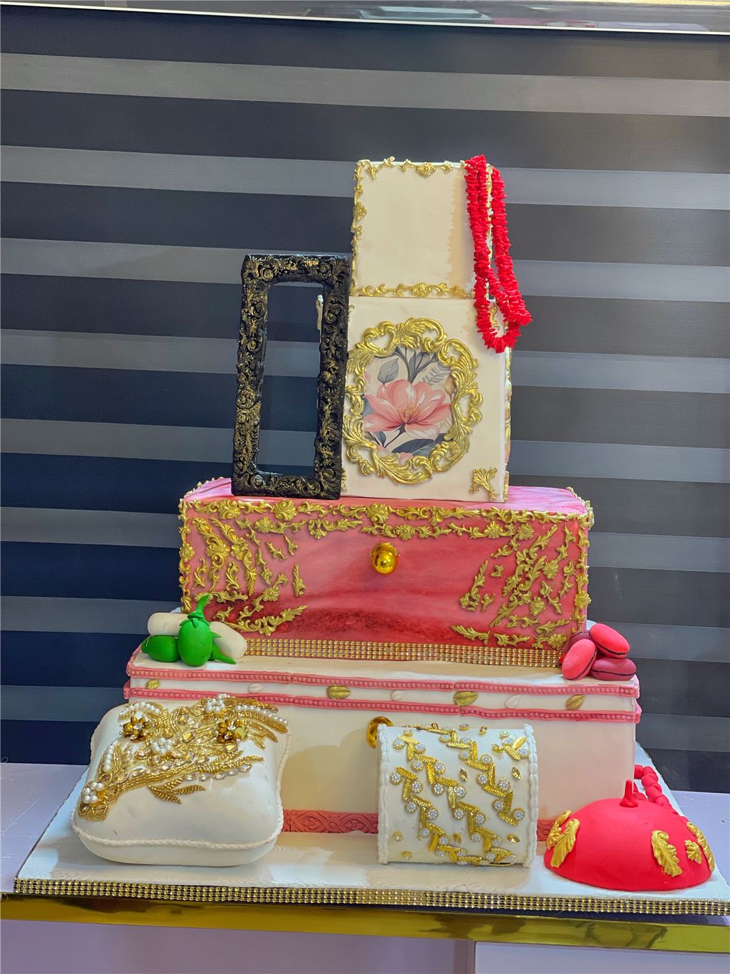 Traditional Wedding Cakes, design 6 by Anah Cakes
