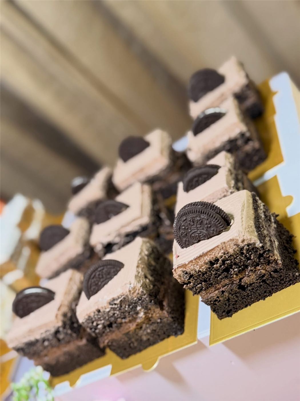 Outdoor Events, design 1 by Anah Cakes