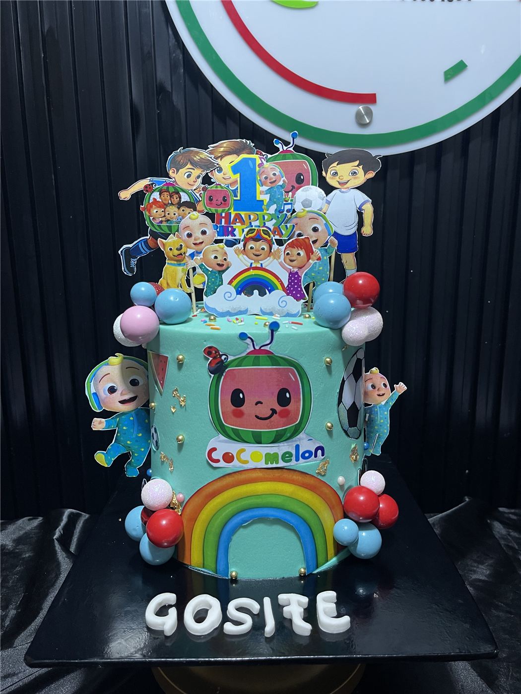 Kiddies Cakes, design 9 by Anah Cakes