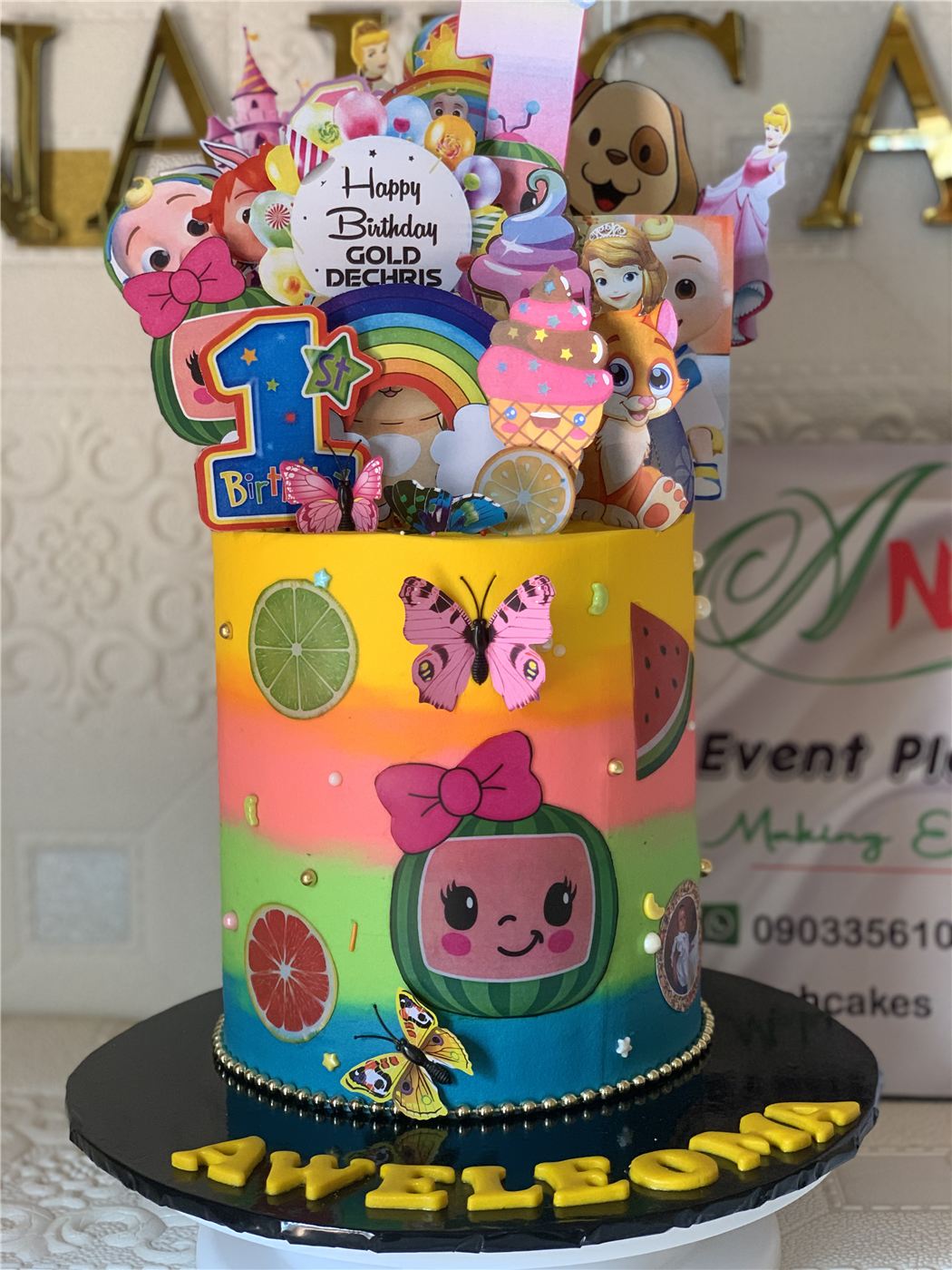 Kiddies Cakes, design 11 by Anah Cakes