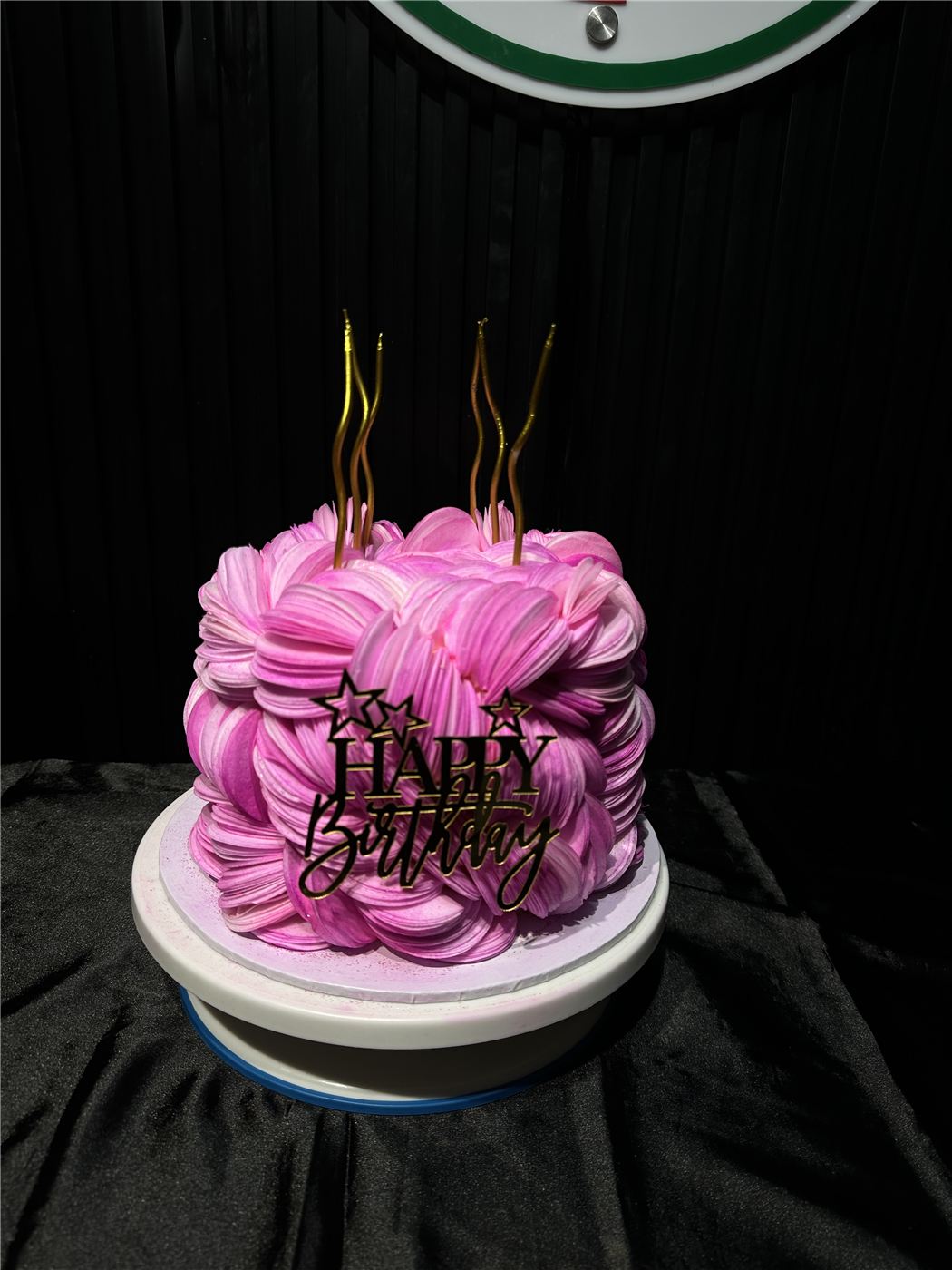Custom Cakes, design 16 by Anah Cakes